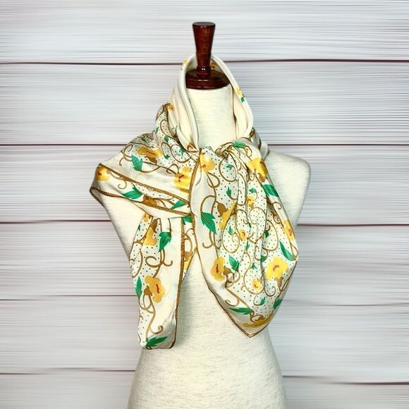 Vintage Ray Strauss Silk Scarf Ivory Floral Green Yellow Tan 35x35” Japan - Picture 2 of 10